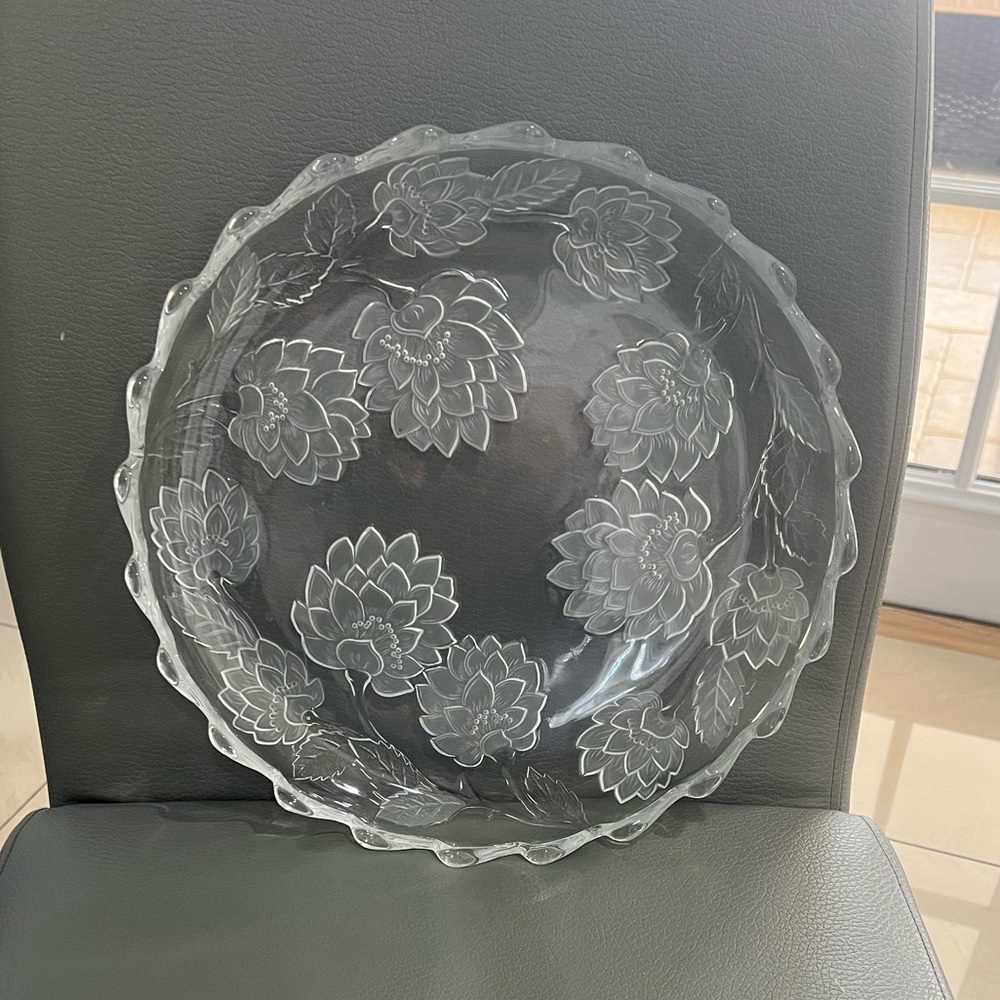 Vintage Glass dinnerware Fruit plate Dish Bowl Tabletop Stand